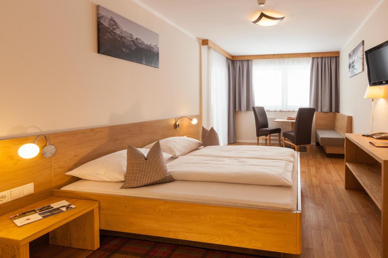 Kinder- & Gletscherhotel Hintertuxerhof Екстериор снимка