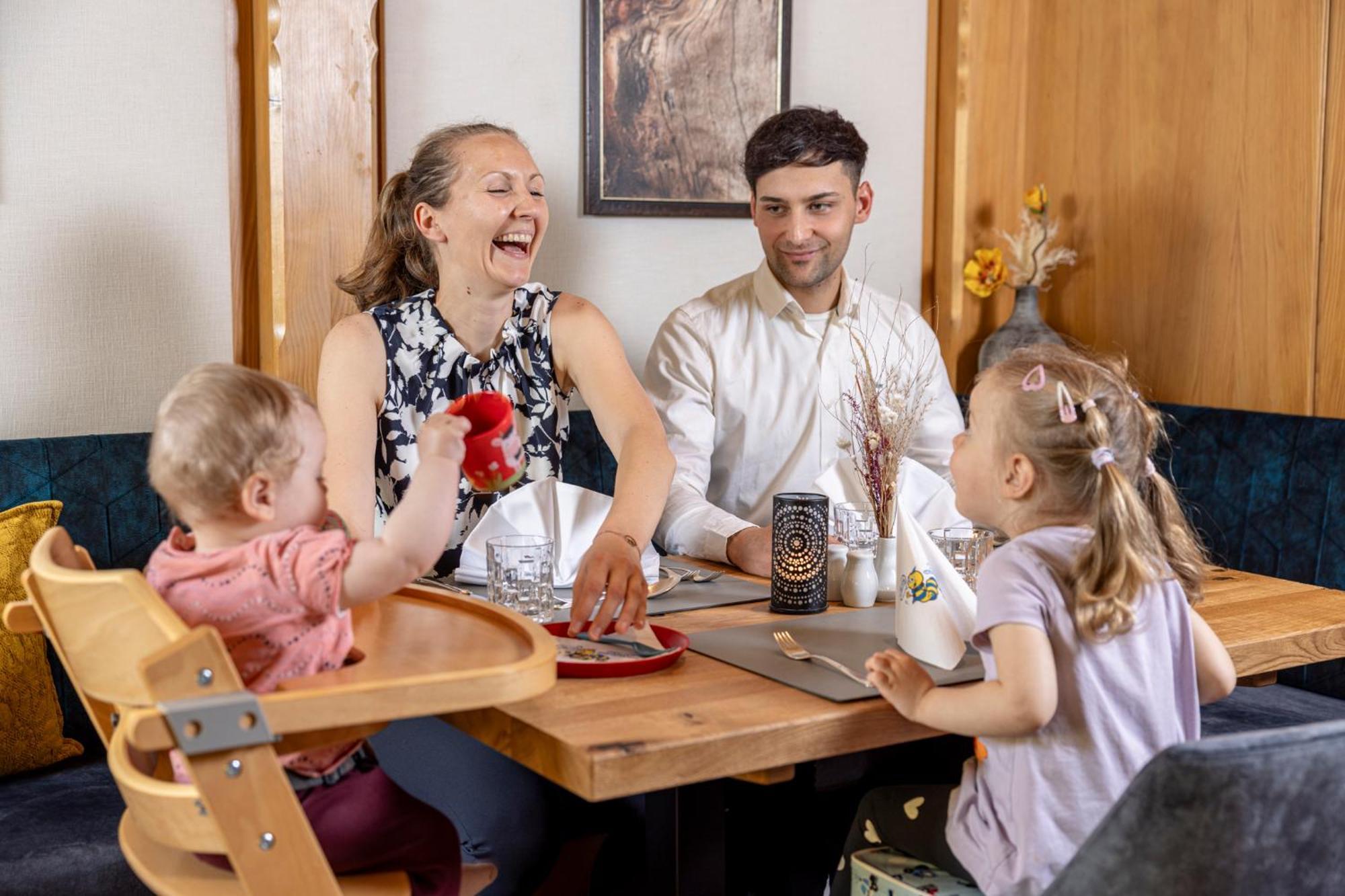 Kinder- & Gletscherhotel Hintertuxerhof Екстериор снимка