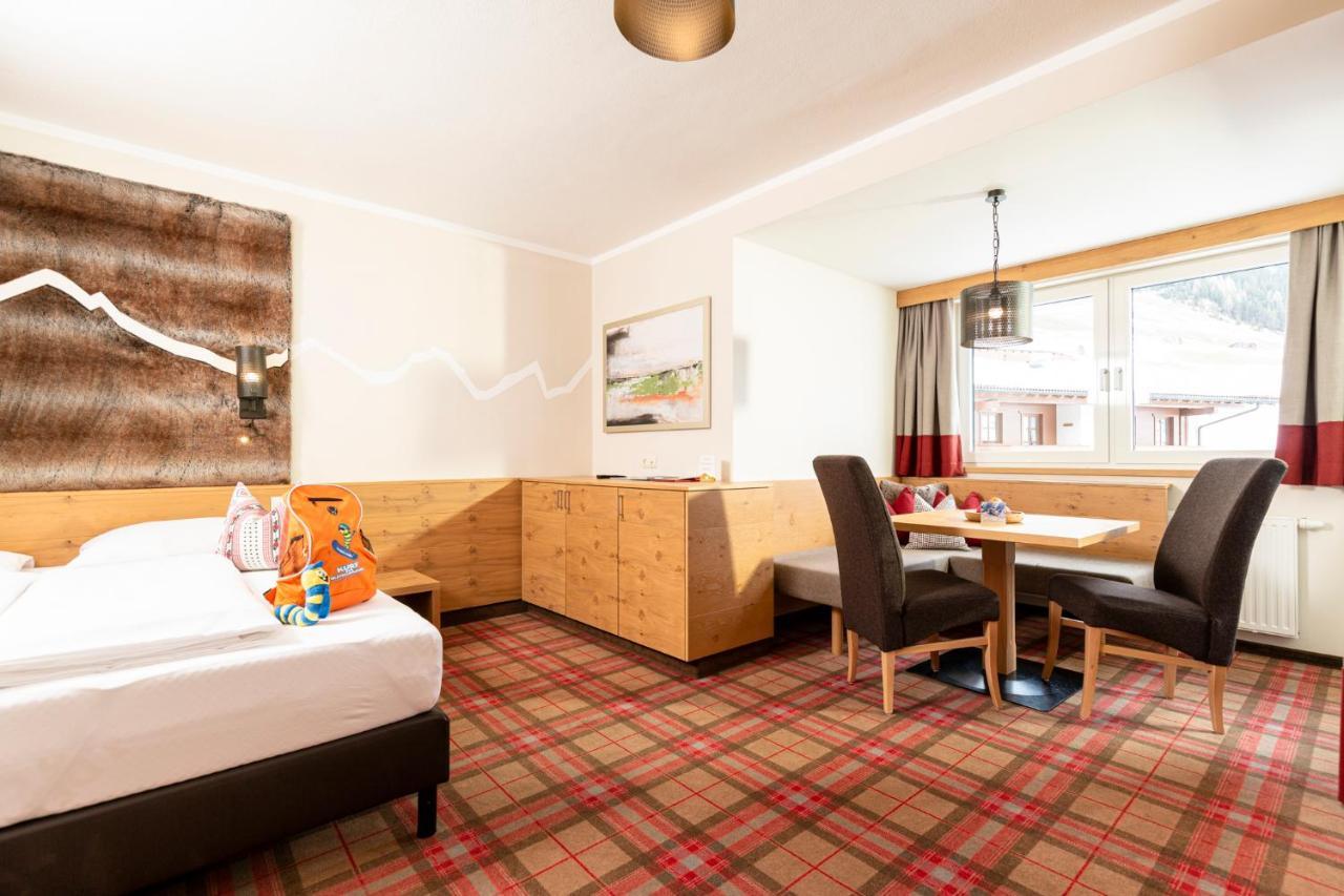 Kinder- & Gletscherhotel Hintertuxerhof Екстериор снимка